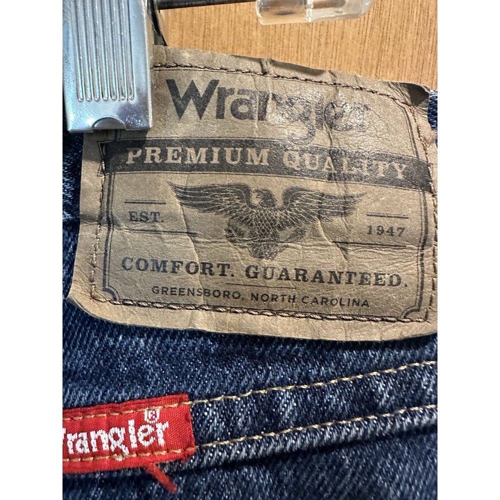 Wrangler Relaxed Fit Straight Blue Denim Men's Jeans Cotton Button Zip